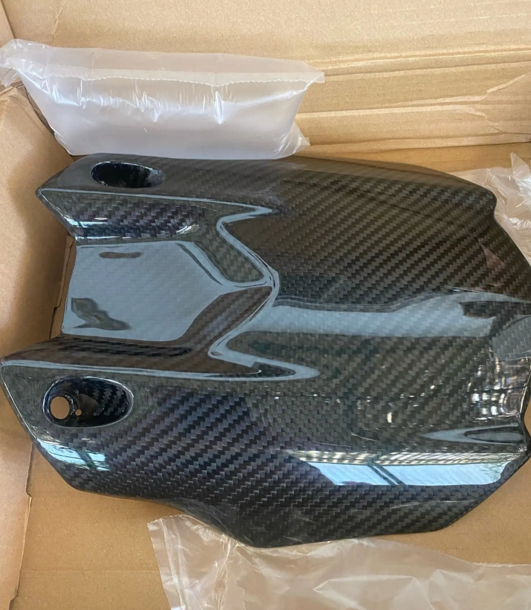Carbon Fiber Gloss Twill Weave Fender Hugger For Yamaha R1 15-19 / 15 Day Delivery