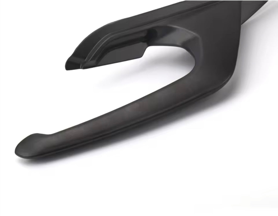Triumph Trident 660 Rear Armrest Kit (2021–) | Aluminum Pillion Passenger Handles